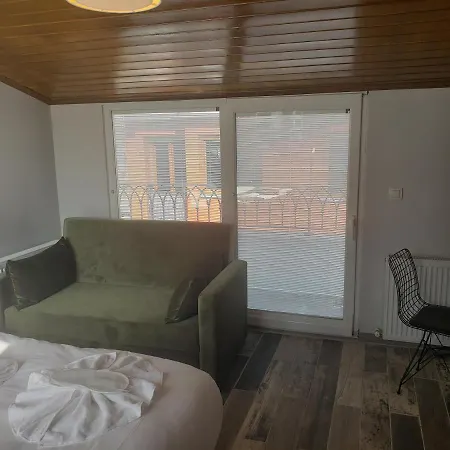 Blue Life Aparthotel 2*